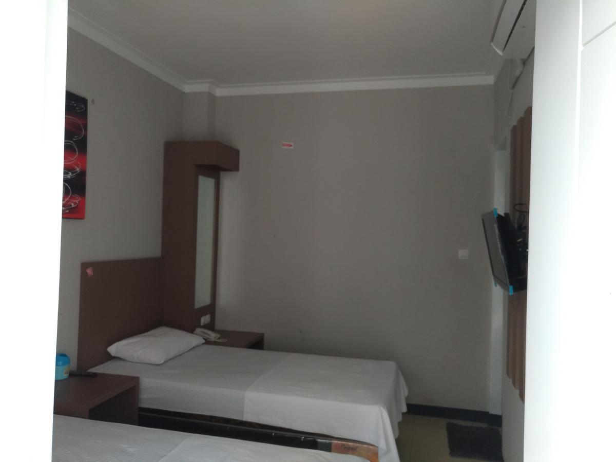 Tempat Tidur & Sarapan Mini *
